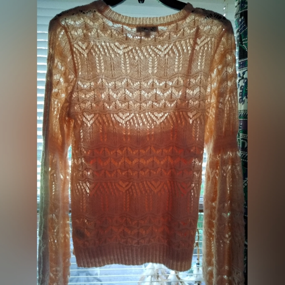 Ophelia Roe light sweater Size M Peach/Light Orange - Picture 6 of 6
